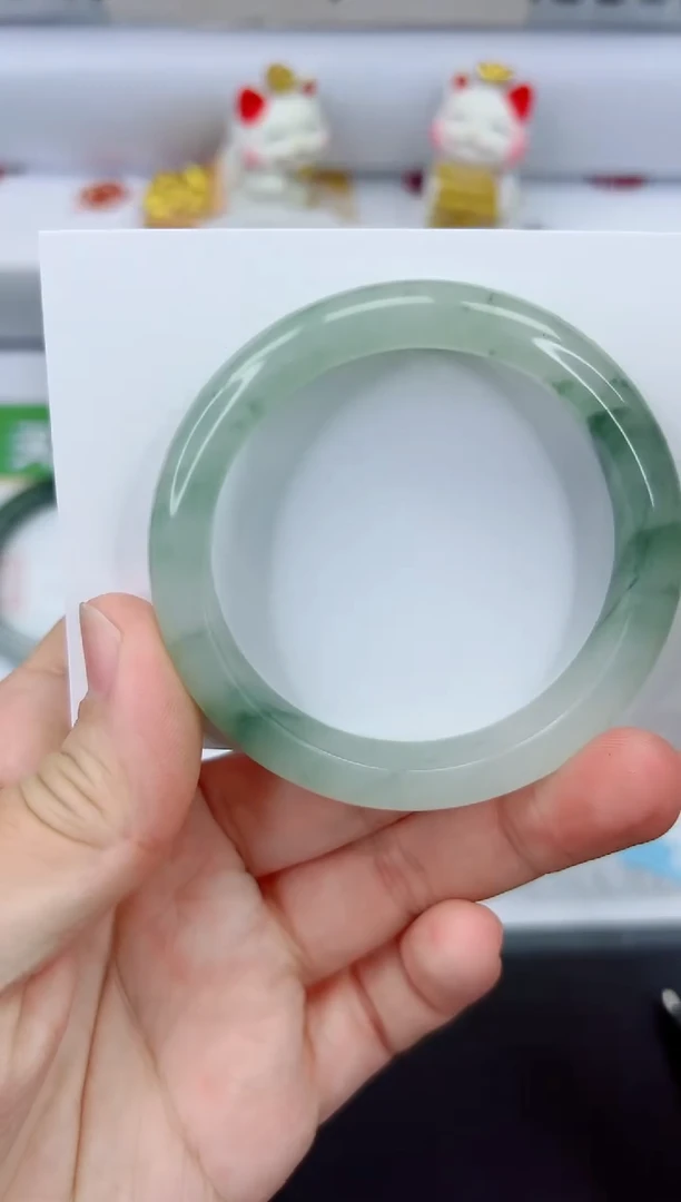 【闪购商品】石英质玉手镯未镶嵌2676-53.1