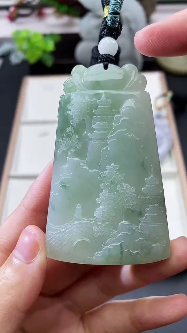 颈饰未镶嵌翡翠天然缅甸A货翡翠