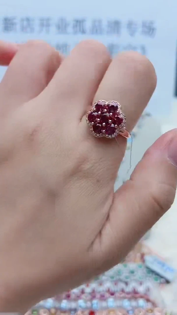 银S925镶嵌戒指石榴石453ZB1117产品一个（多样性）