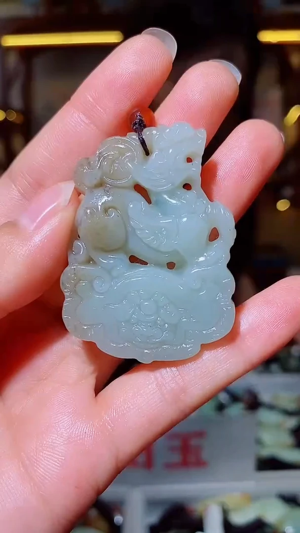 和田玉未镶嵌颈饰2