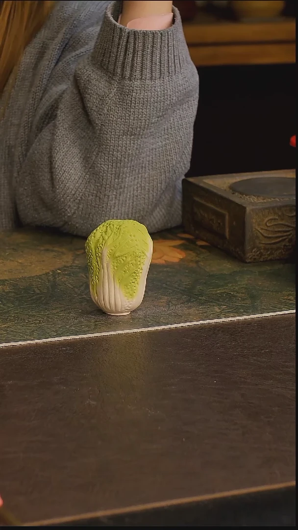 紫砂茶宠白菜香插茶宠