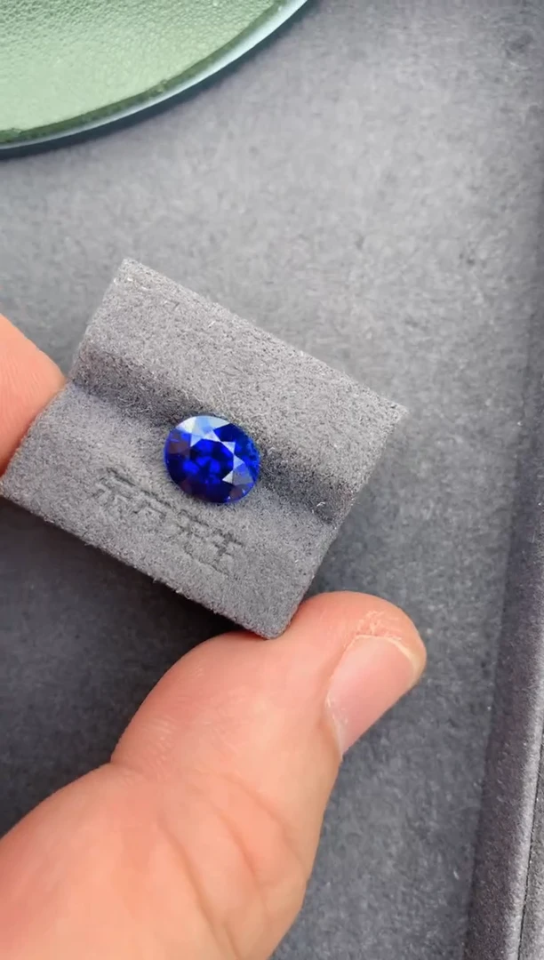 未镶嵌裸石定制蓝宝石3ct 皇家蓝蓝宝石 定制