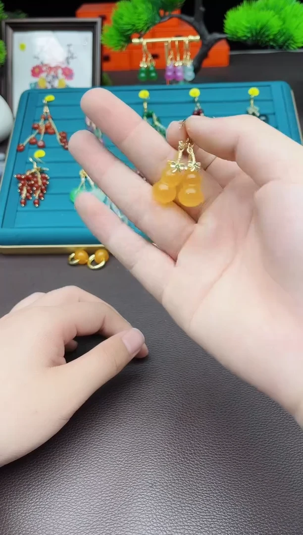 【闪购商品】玛瑙/玉髓耳钉银S925镶嵌333000