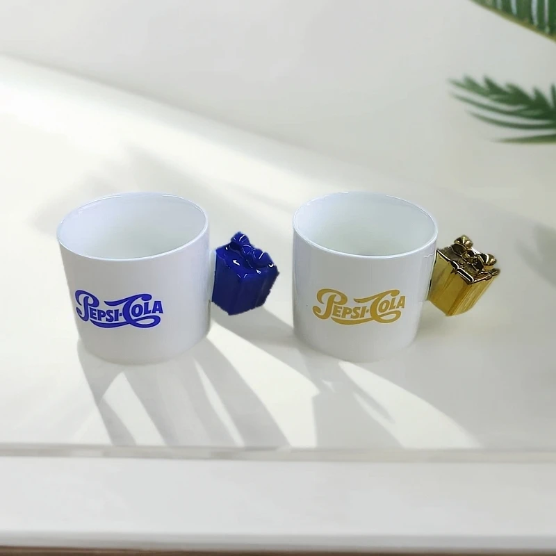 创意高温陶瓷百联款正版咖啡杯礼物异形手柄茶杯