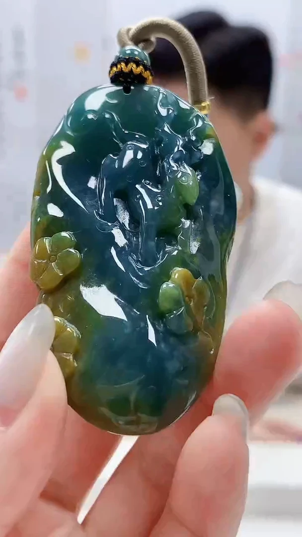 定制翡翠未镶嵌4917lr- 毛货挂件117