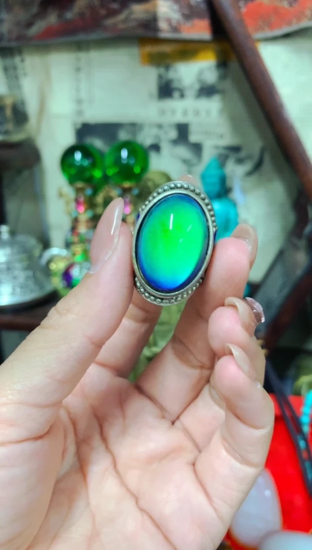 未镶嵌蓝珀裸石主播推荐主播推荐