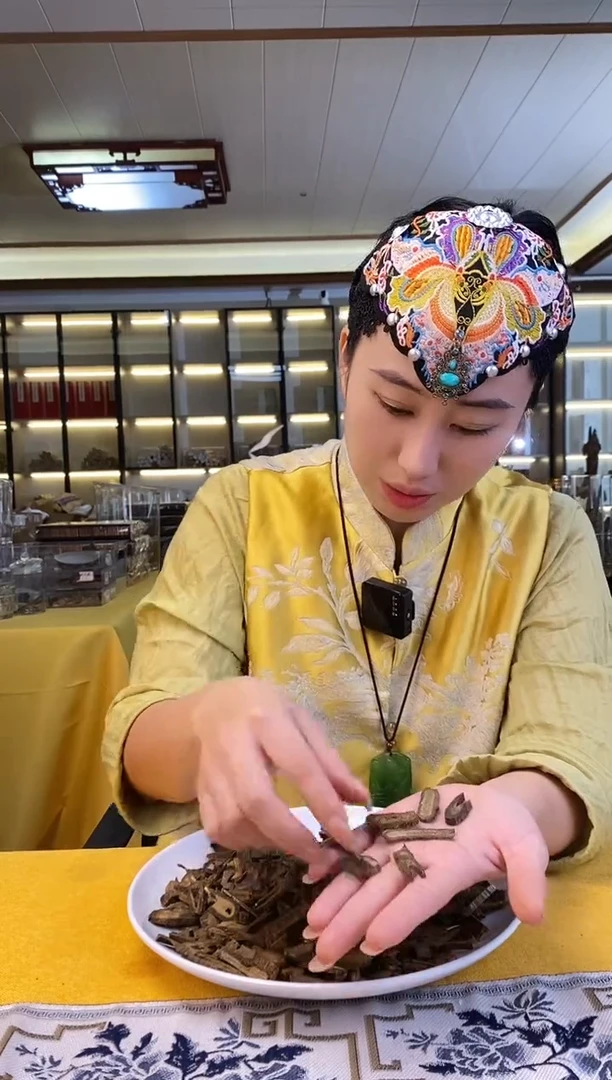 沉香沉香碎屑海***出陆河原材料100克