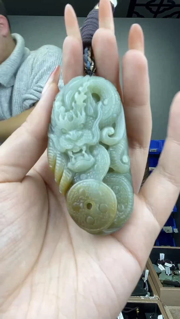 未镶嵌和田玉挂件1