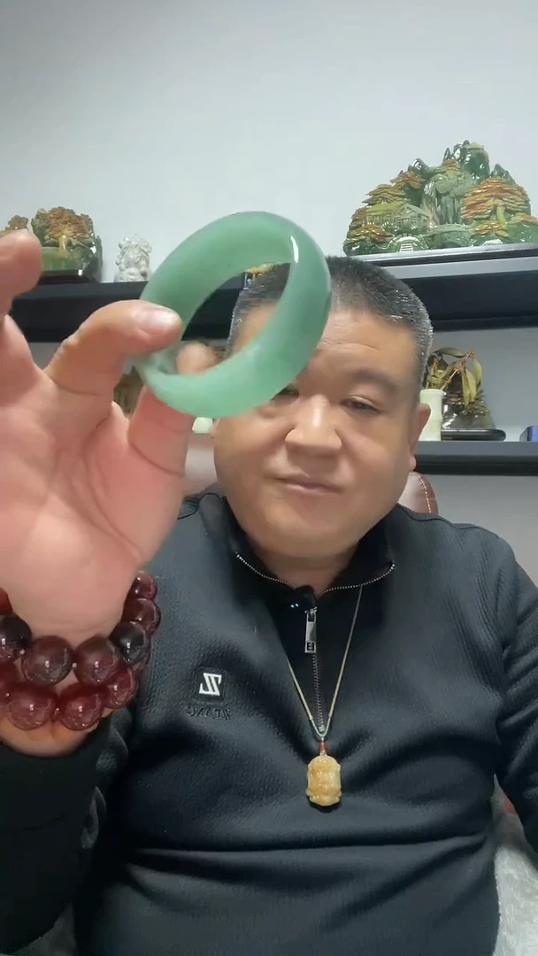 未镶嵌东陵石手镯60mm圈口