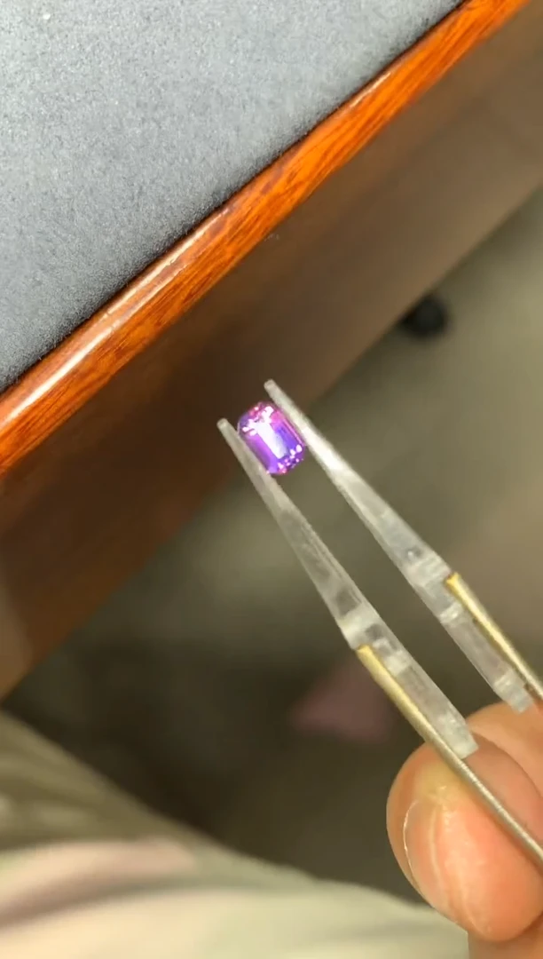 裸石蓝宝石1.08ct 80 送GUILD