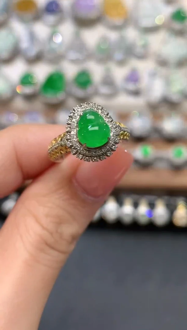 18K金镶嵌戒指翡翠q48