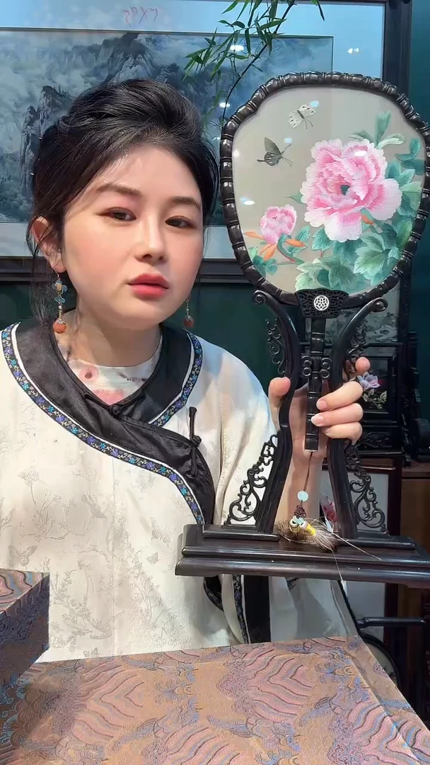 横款非遗苏绣手工刺绣宫扇