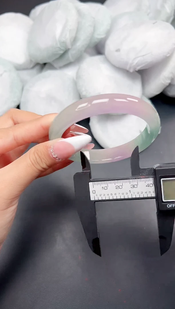 精品手镯，一物一拍R-061