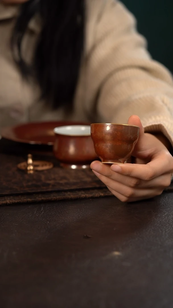 【闪购商品】杯聚澜堂红金花小葫芦杯