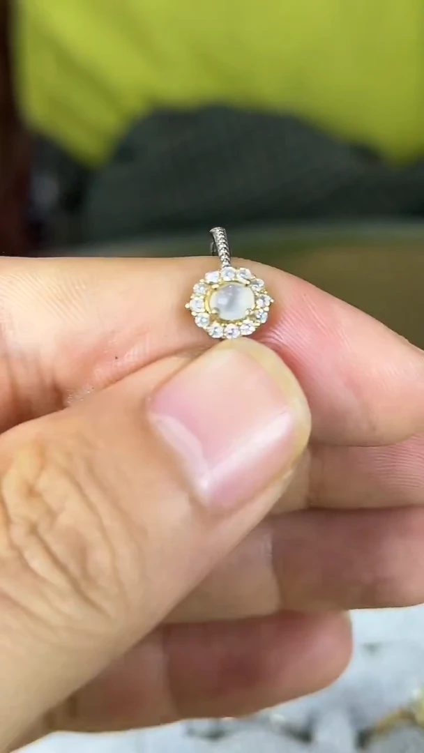 未镶嵌戒指翡翠翡翠戒指