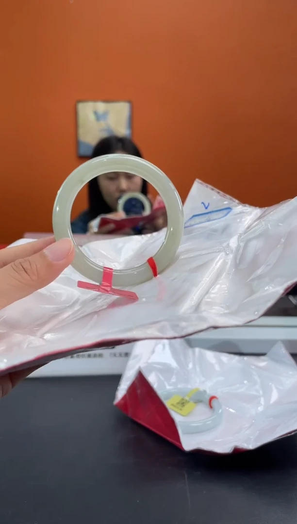 未镶嵌手镯翡翠10