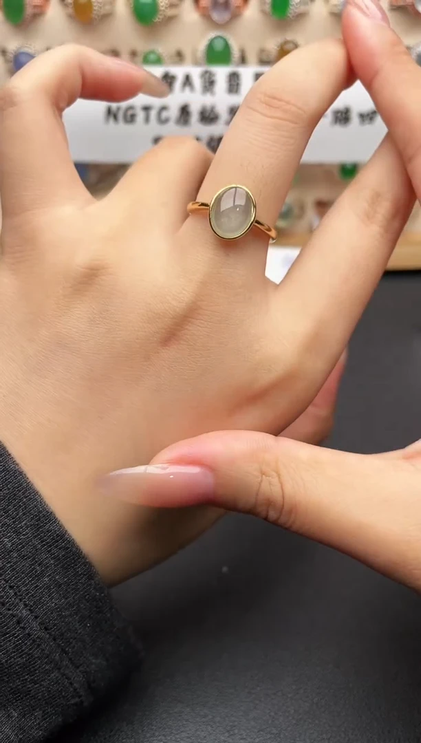 银S925镶嵌戒指翡翠一物一证一礼盒