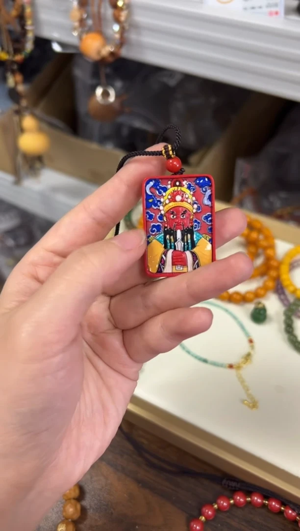 天然辰砂孤品瑕疵五爷挂件[1811]