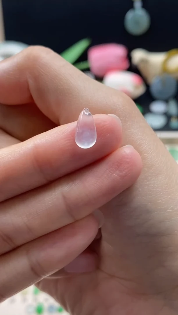 【闪购商品】翡翠颈饰未镶嵌翡翠白冰福瓜