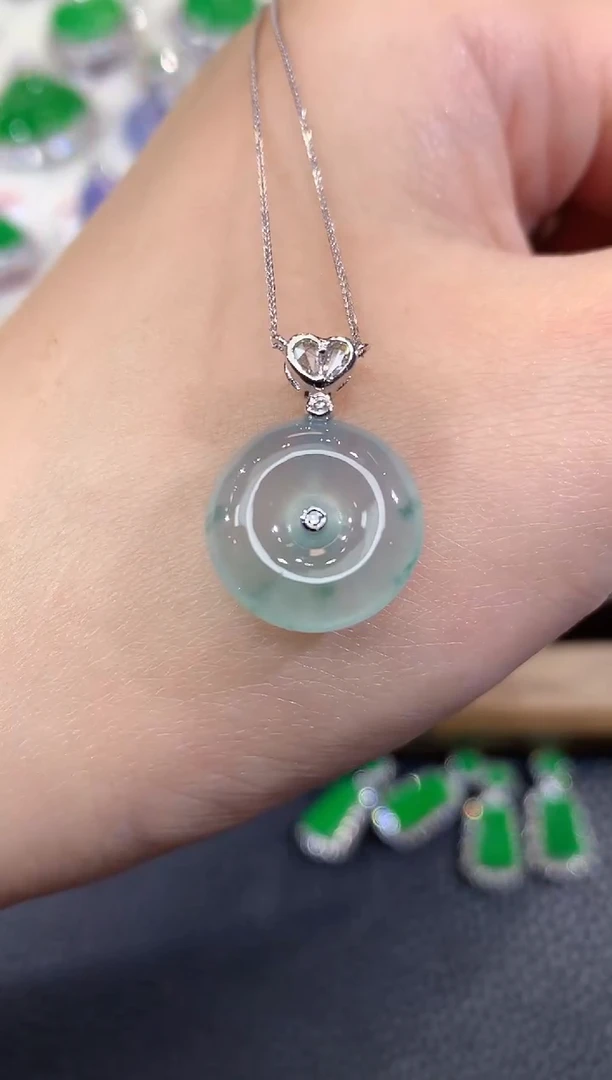 套链18K金镶嵌翡翠A26