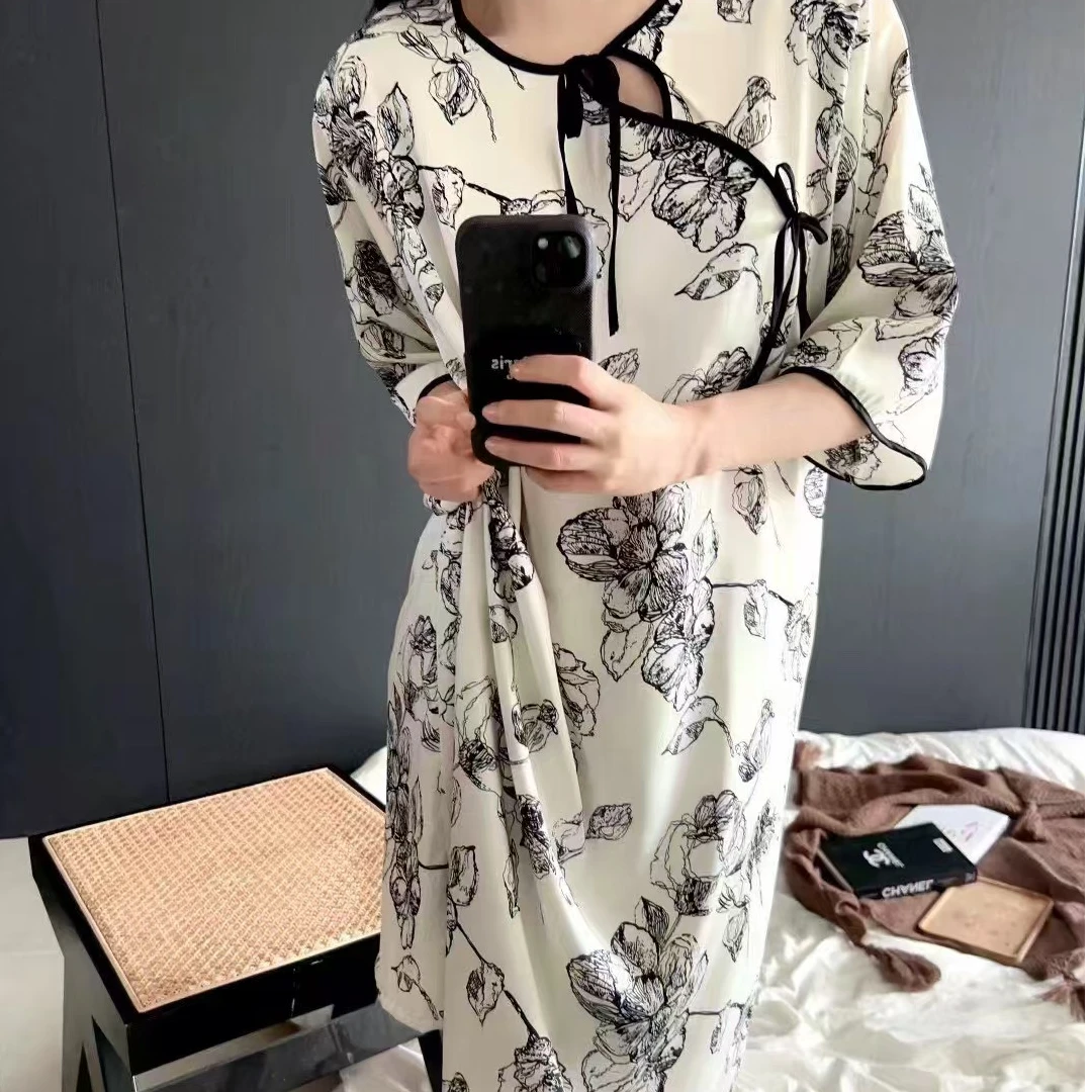 水墨国风女士家居睡裙