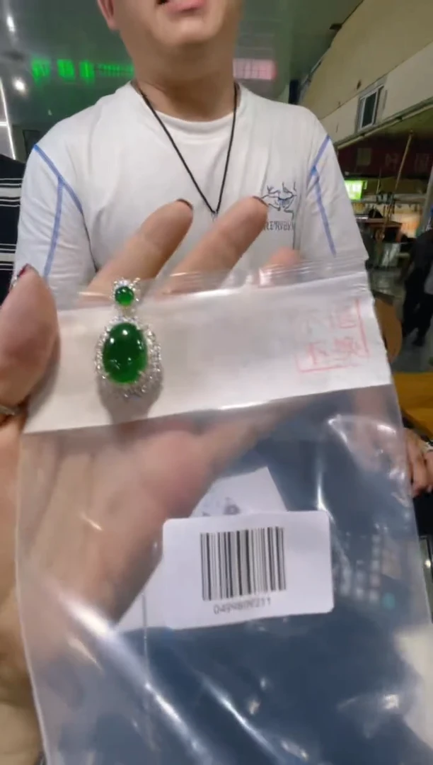 定制翡翠未镶嵌天然A货翡翠（多样性发货拍一件发件）