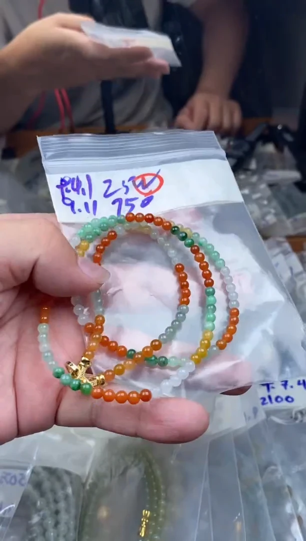 未镶嵌定制翡翠天然缅甸翡翠多样性