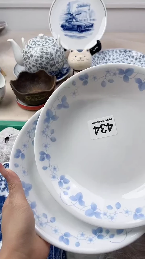 瓷片上**孑434，，，，，，，，