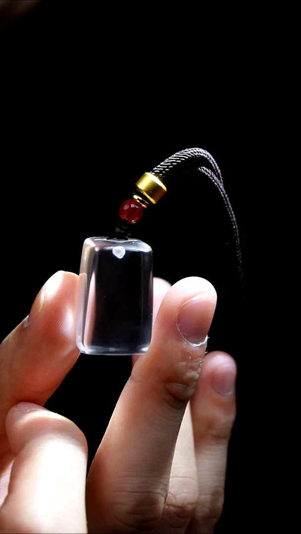 吊坠(赠链)未镶嵌水晶水晶