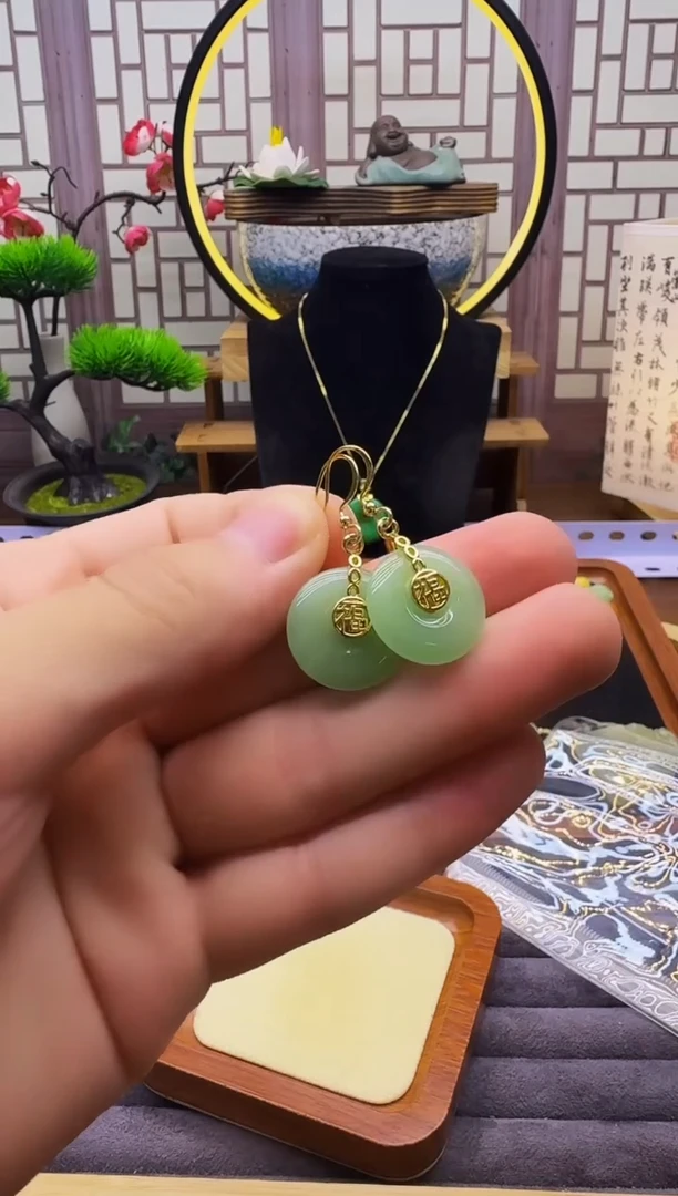 和田玉14K金镶嵌耳饰E205