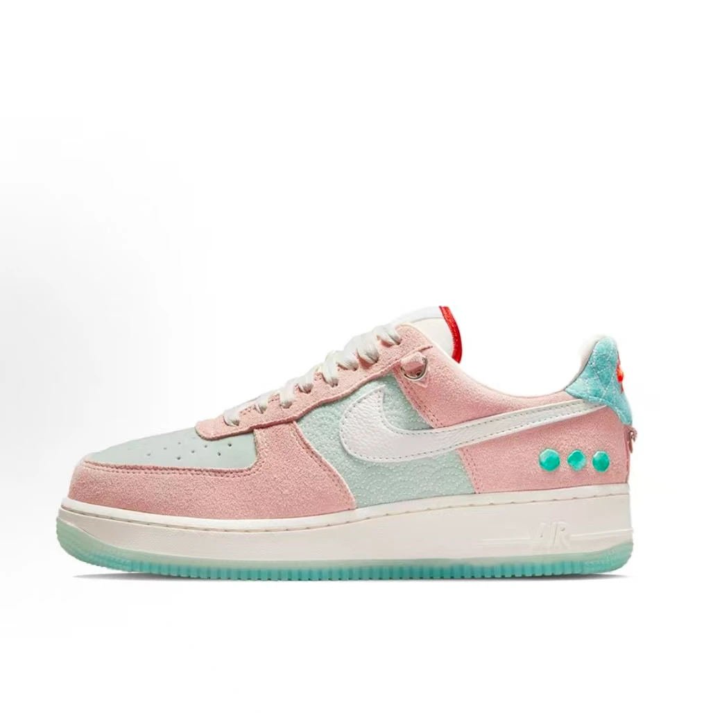 【门店孤品，微瑕慎拍】Nike Air Force 1人造革云粉绿色DQ5361-011