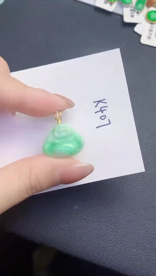 颈饰未镶嵌翡翠缅甸天然翡翠A货