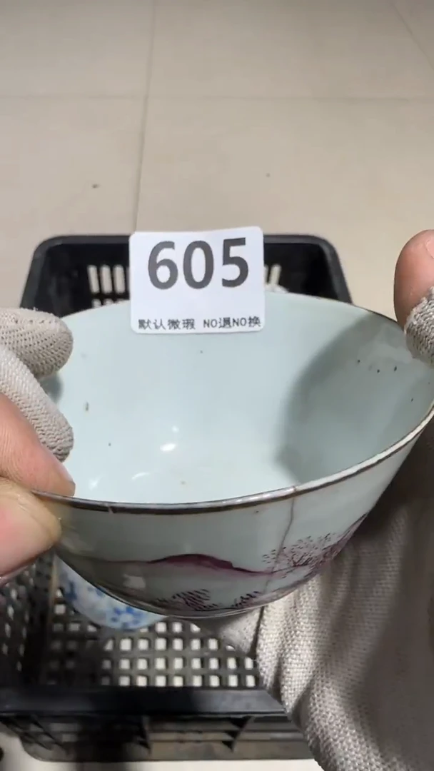瓷片用****6亿容工艺品605