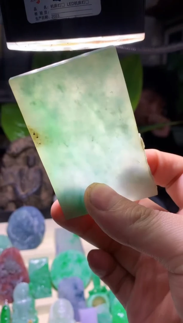 未镶嵌定制翡翠挂件