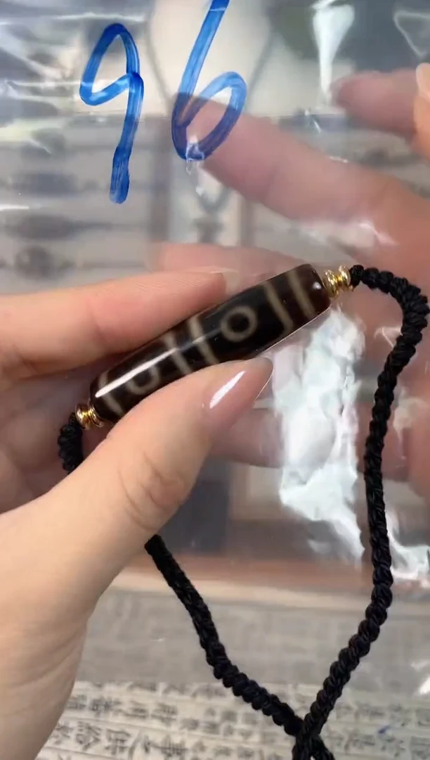 黑金地门四眼文创锁骨链96