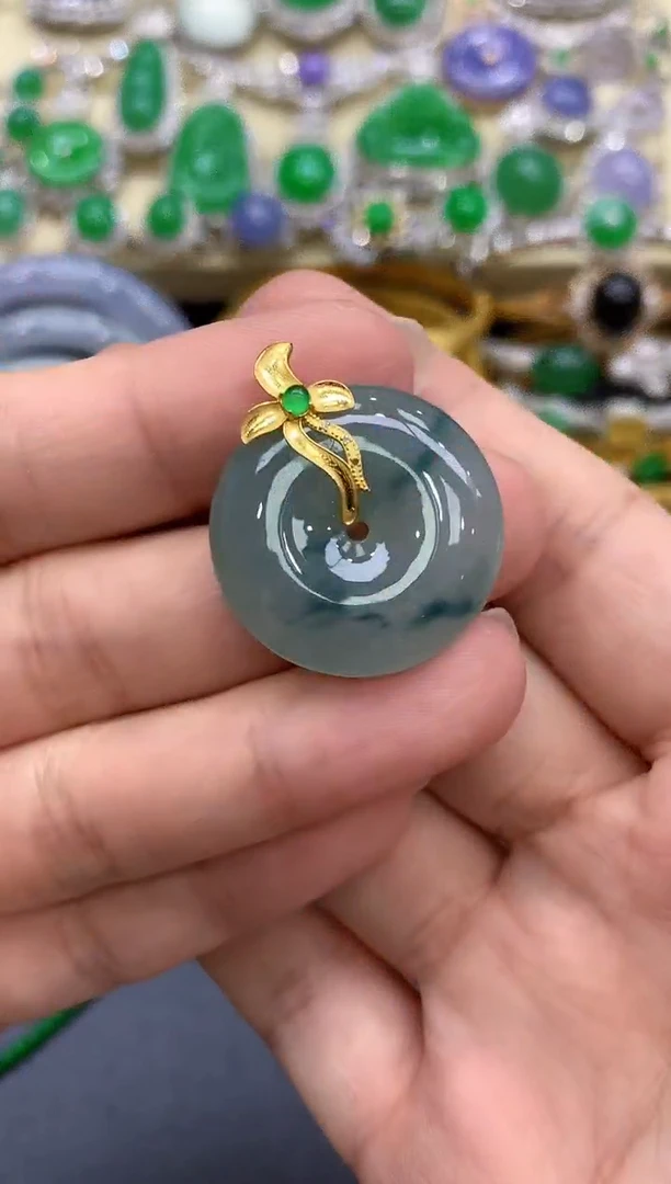 颈饰18K金镶嵌翡翠215-中国好珍宝