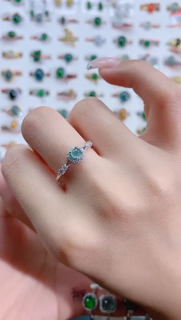 翡翠戒指银S925镶嵌天然翡翠