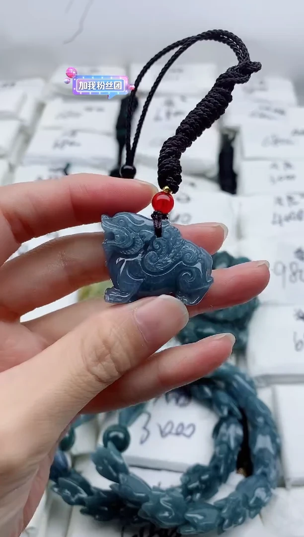 颈饰未镶嵌翡翠8