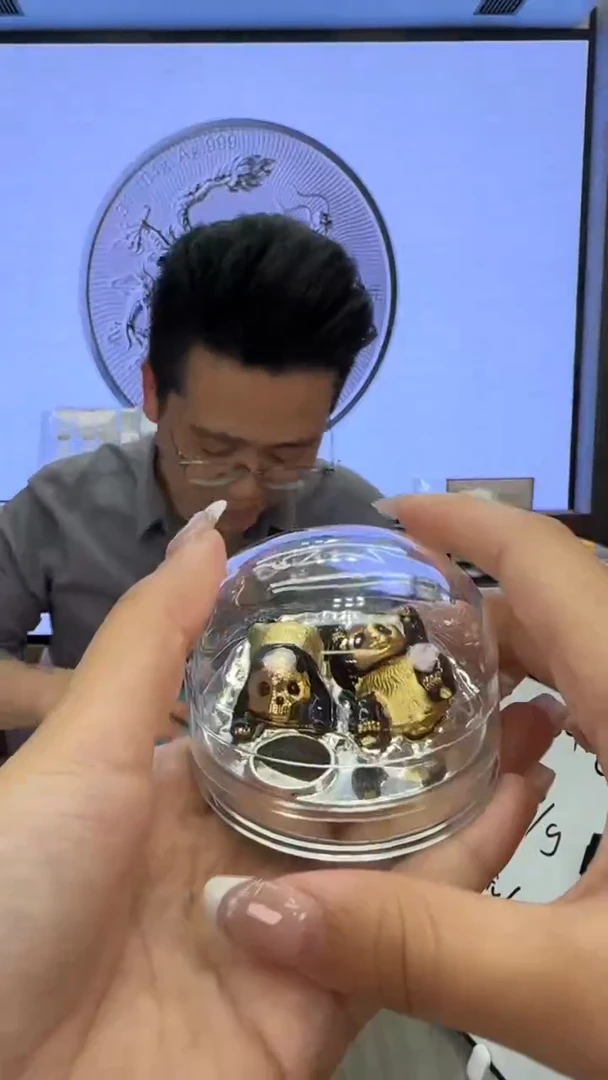 铜福运双至铜猫摆件