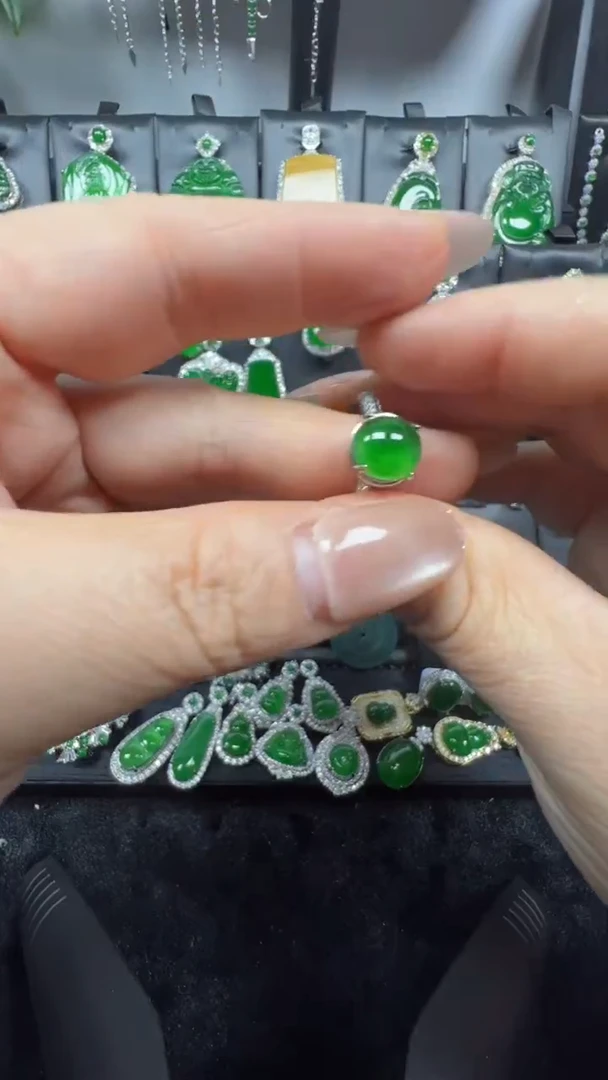 未镶嵌戒指翡翠33