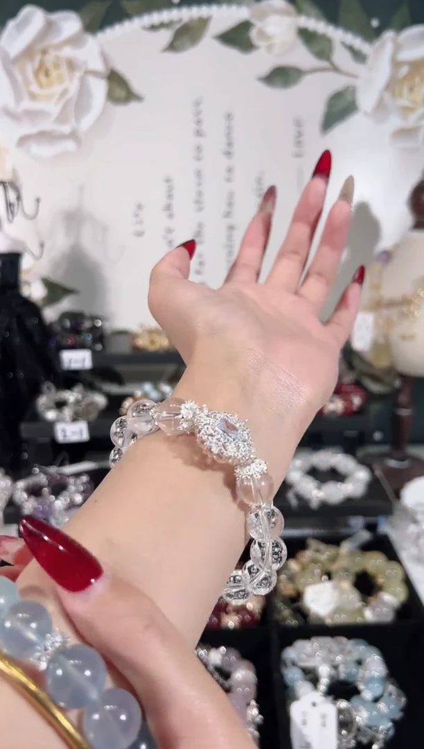 【闪购商品】水晶手链未镶嵌天然水晶默认微瑕 多样性发货发其一