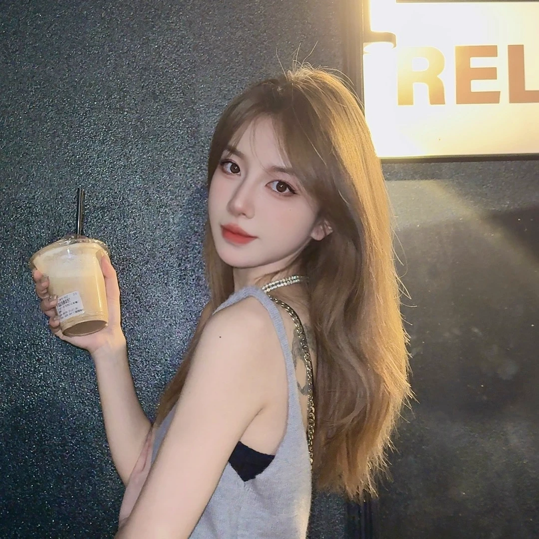 B 小鱼专属 蓝灰格抹胸裤子两件套 套装 西装料 【NO退NO换】