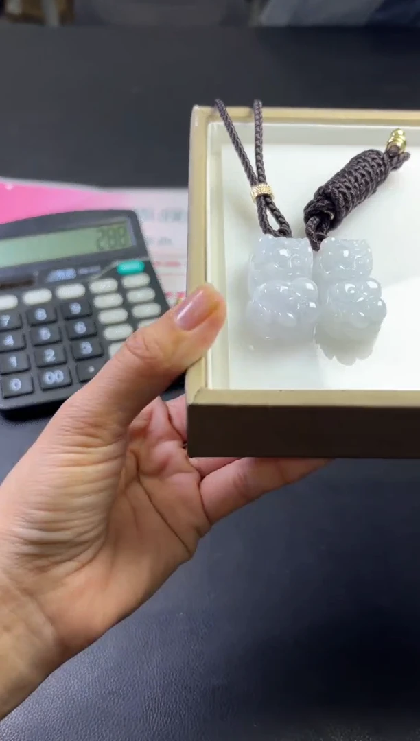 翡翠挂件未镶嵌多样性发一件YJ貔貅1