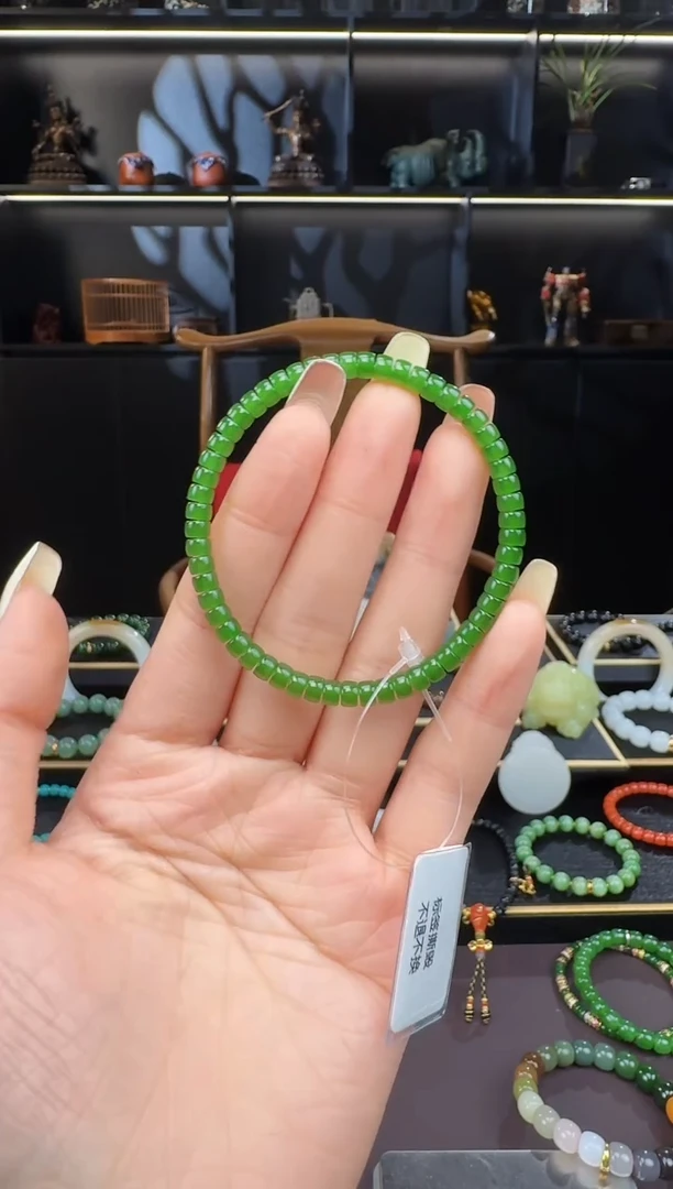 颈饰未镶嵌和田玉4.8mm碧玉药片手串