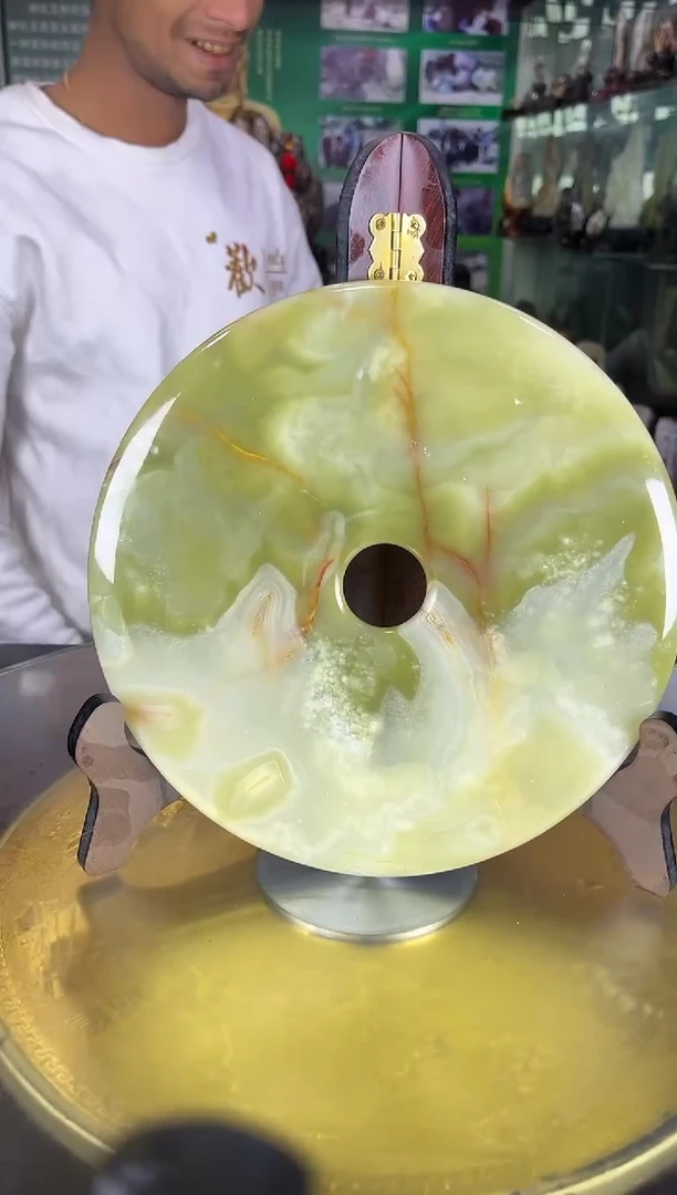 缅甸天然冰玉摆件