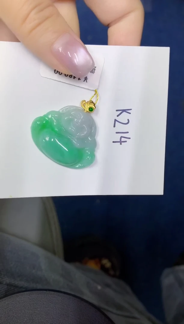 颈饰未镶嵌翡翠缅甸天然翡翠A货
