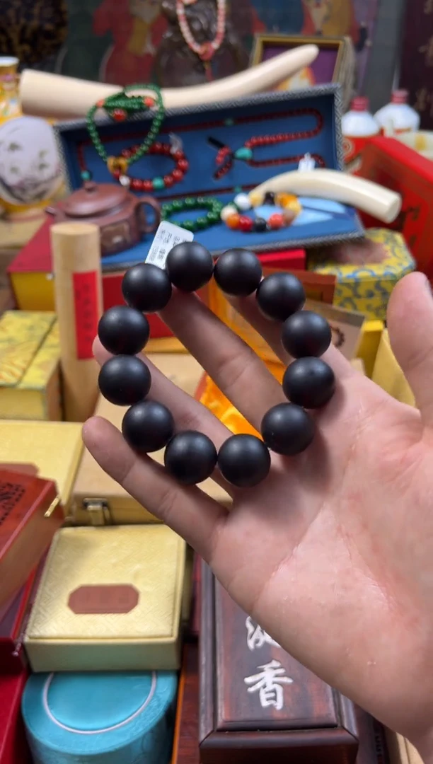 【闪购商品】琥珀裸石未镶嵌---------------