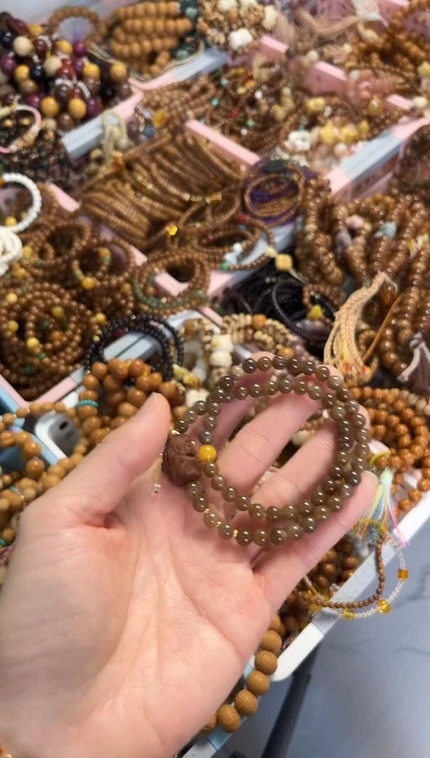 未镶嵌手串和田玉（糖玉）糖玉圆珠6mm双圈搭配蜜蜡小凤九