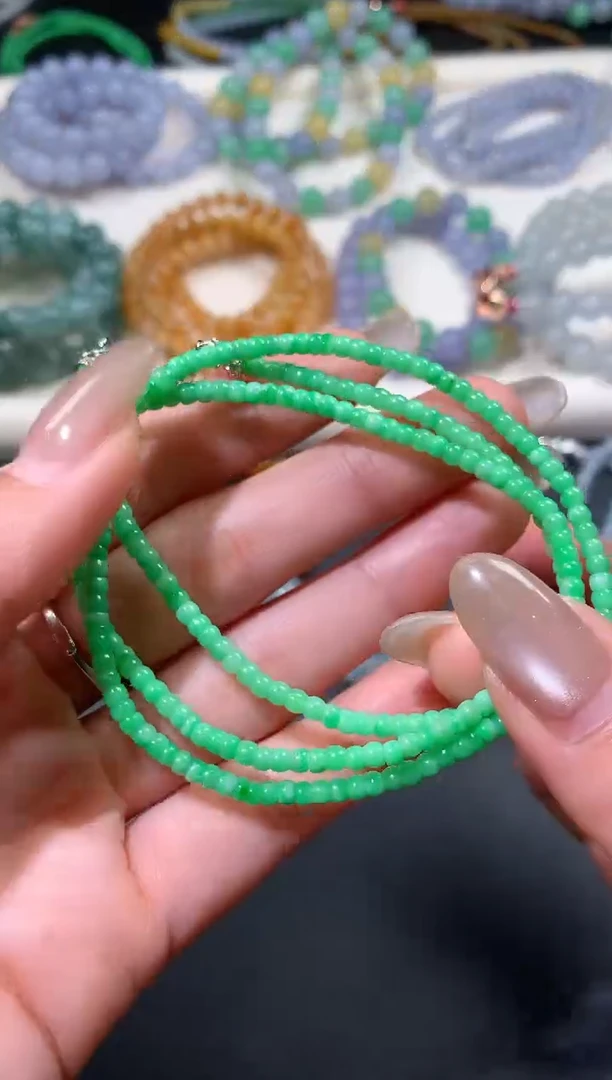 未镶嵌手串翡翠翡翠