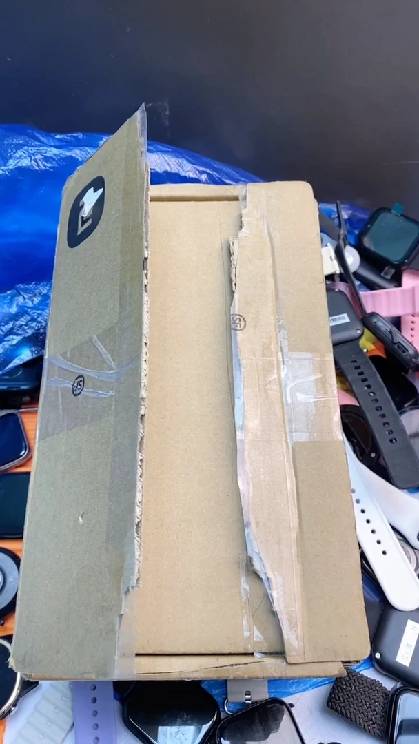 99新mini盒装手表【原价399】